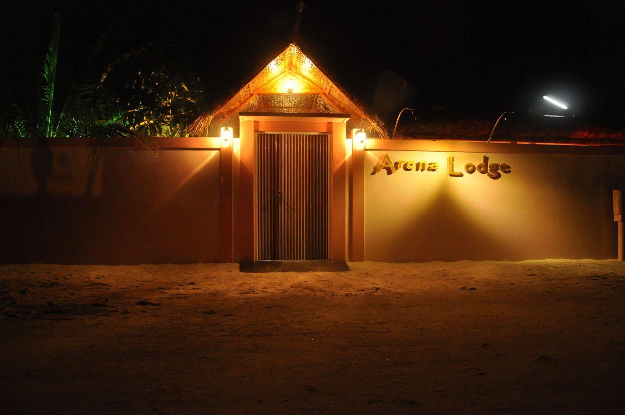 Arena Lodge Sky Maafushi Exteriér fotografie